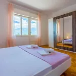 In 39111 Apartment