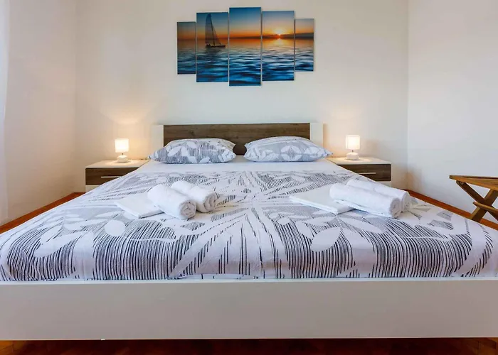 In 39111 노비비노돌스키